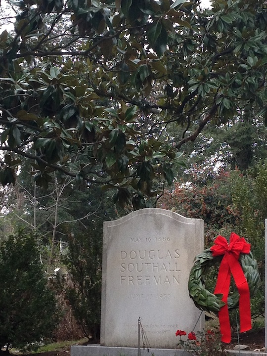 FreemanGrave-ChristmasECW