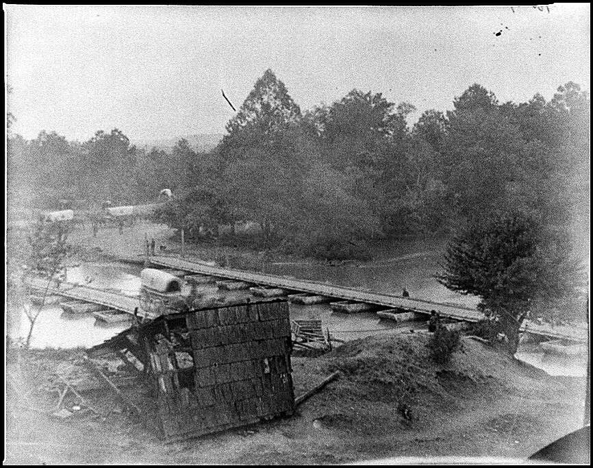 Federal pontoon crossing at Hanovertown on the Pamunkey River. Courtesy of the Library of Congress.
