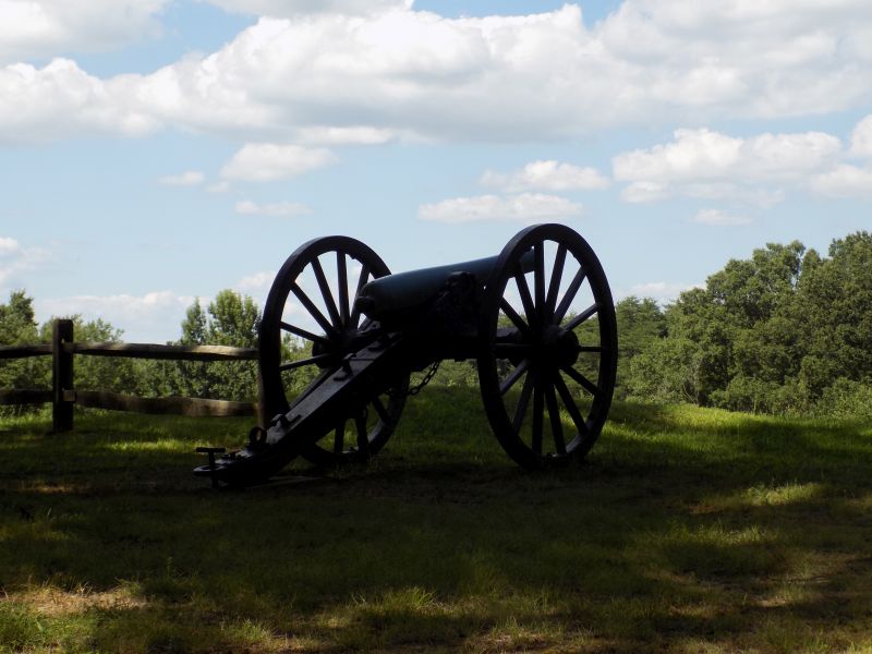 Cannon at Jackson's Lines, First Fredericksburg  (Fredericksburg & Spotsylvania National Military Park; Photography by Sarah Kay Bierle, 2016.)