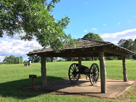 Fort Towson Cannon.jpg